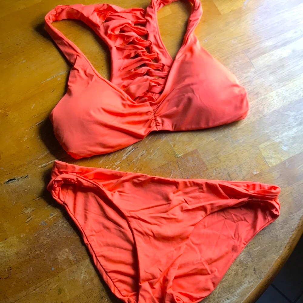 BECCA EUC bikini swimsuit!!! 👙